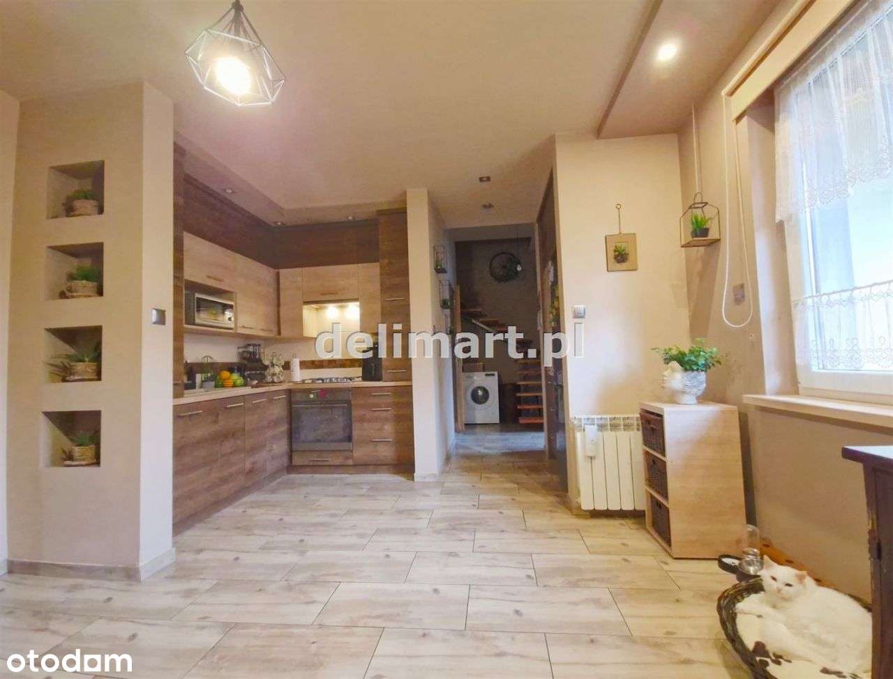 Dom w atrakcyjnej lokalizacji Zagórz-7