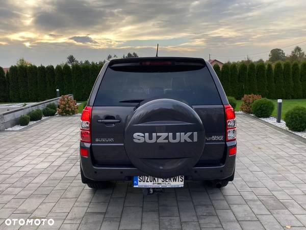 Suzuki Grand Vitara 2.4 De Luxe EU5 - 7