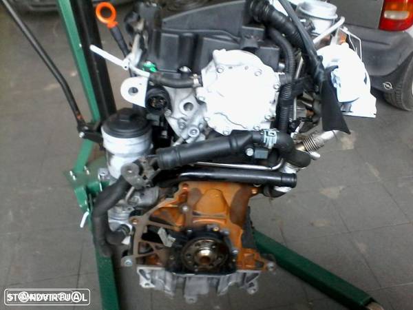 Motor VW Golf V	1.9 TDi de 2007 Ref: BLS - 4