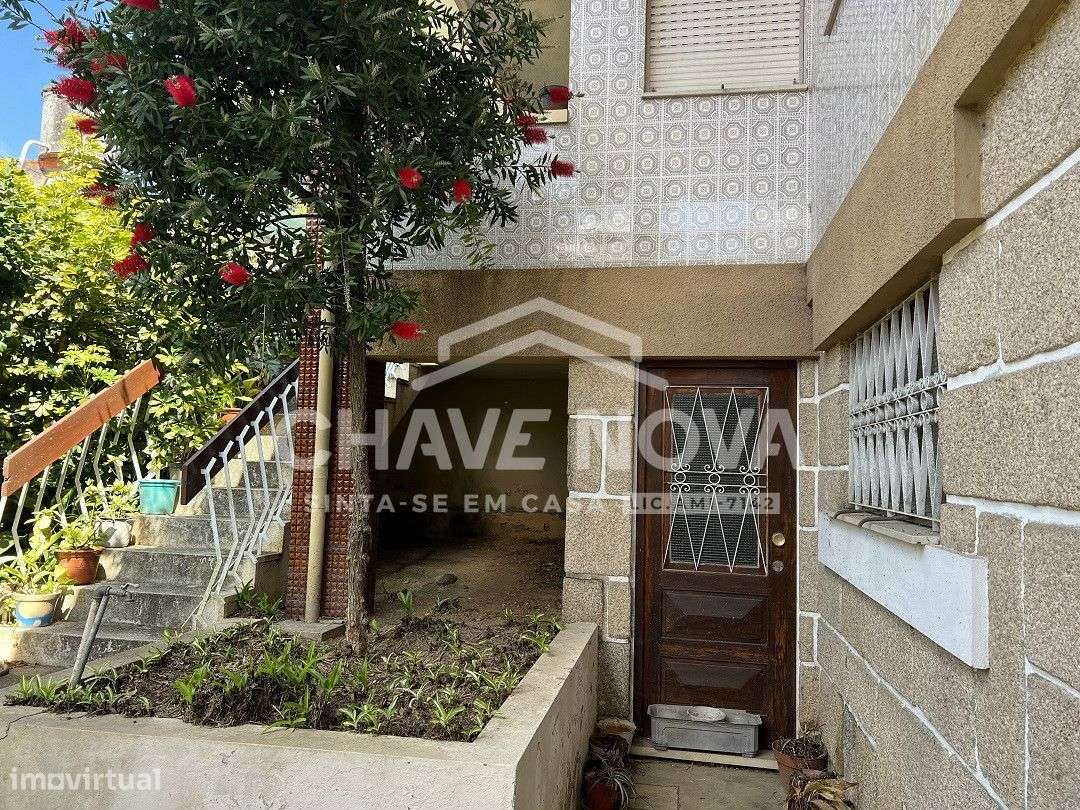 Moradia V3 , Serzedo - Grande imagem: 2/25