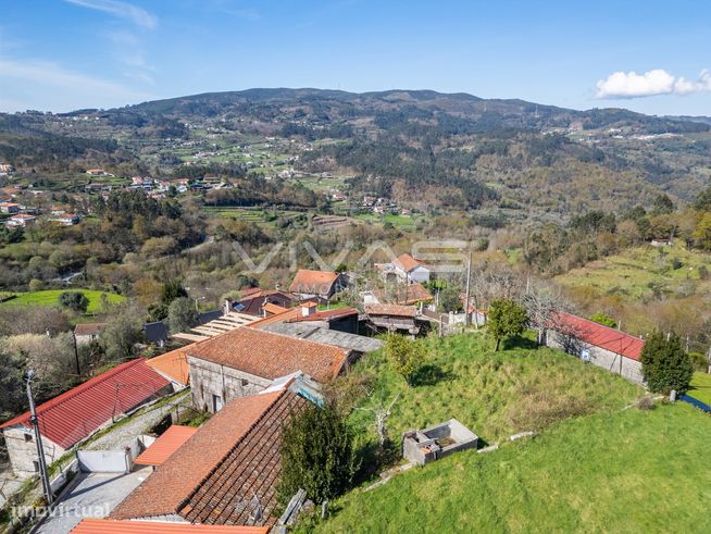 Moradia para Restaurar T2 Venda em Sande, Vilarinho, Barros e Gomide,V-10