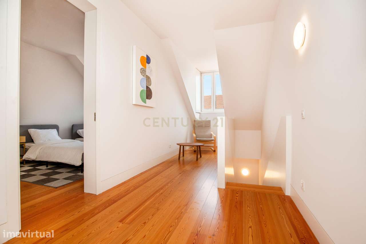 T2 Duplex de Luxo no CHIADO com Vista Rio - Grande imagem: 4/18