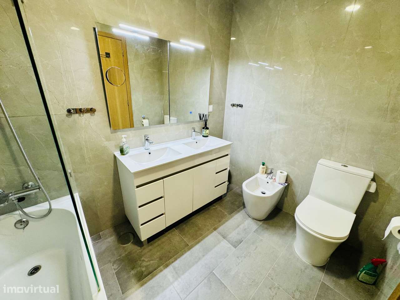 Moradia t3 garagem box jardim Charneca da Cotovia Sesimbra-41