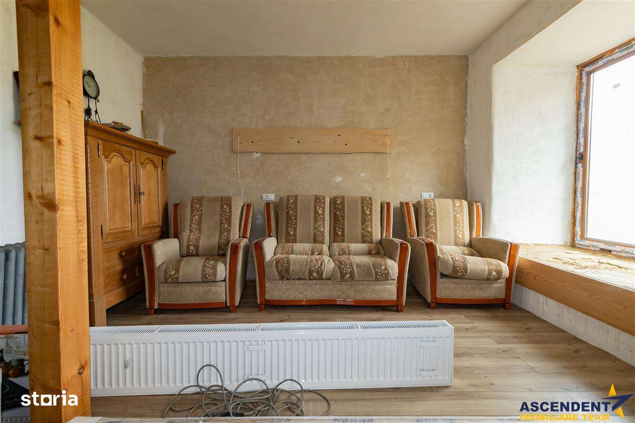 Proprietate cu farmec traditional, concept eco, situata langa un parau - Imagine principală: 3/10