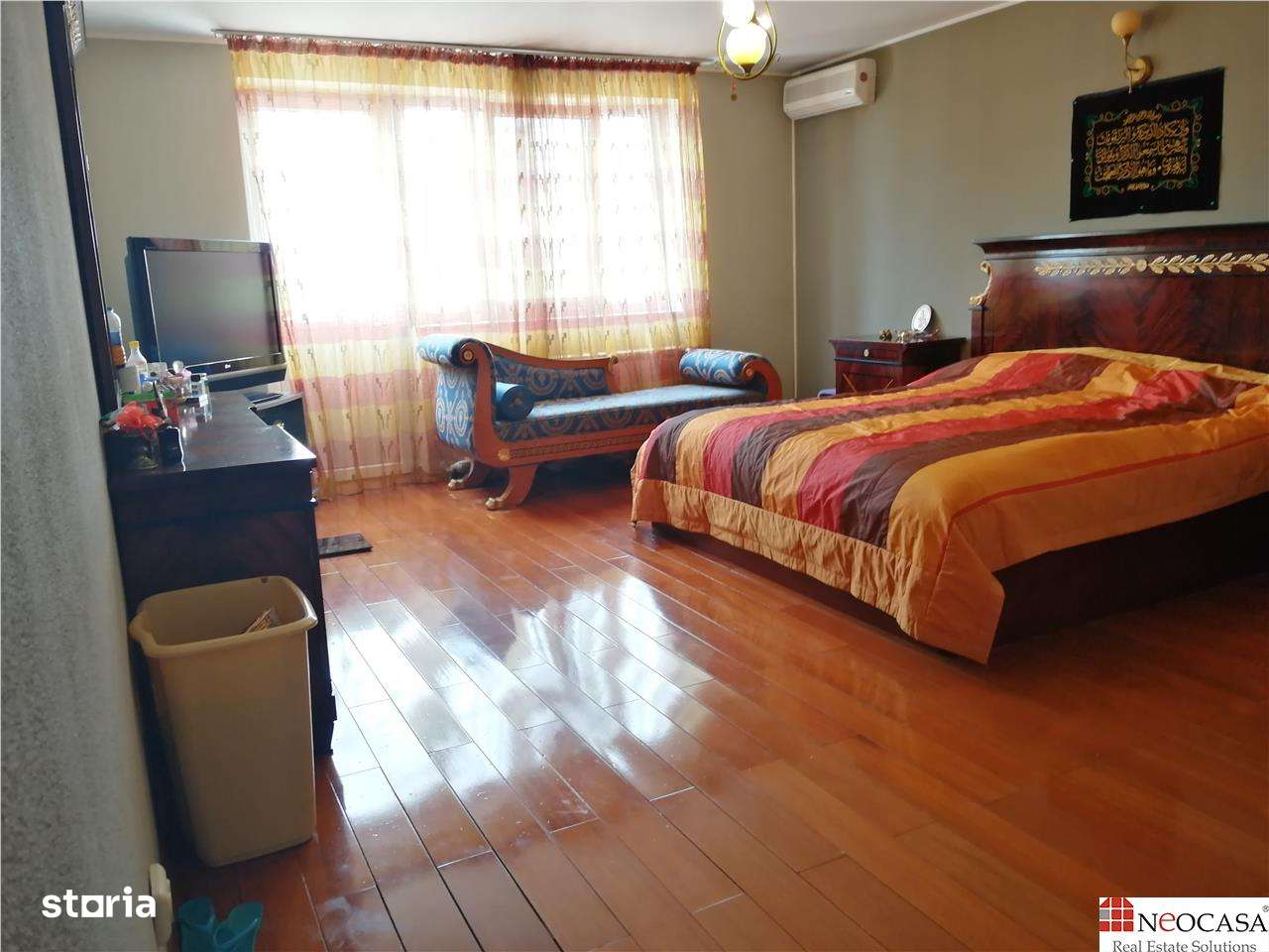 VILA CU TEREN DE 1.200 MP-PRETABILA GRADINITA - Imagine principală: 4/15