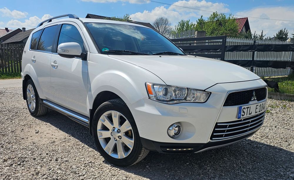Mitsubishi Outlander II 2012