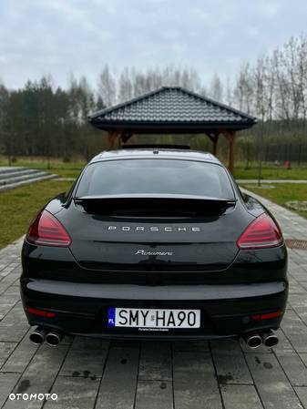 Porsche Panamera PDK - 27