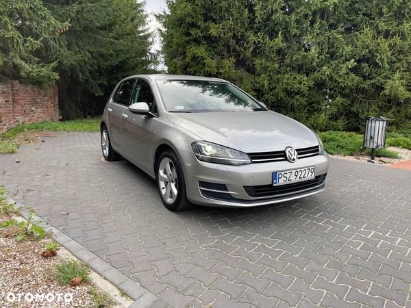 Volkswagen Golf VII 1.2 TSI BMT Comfortline - 27