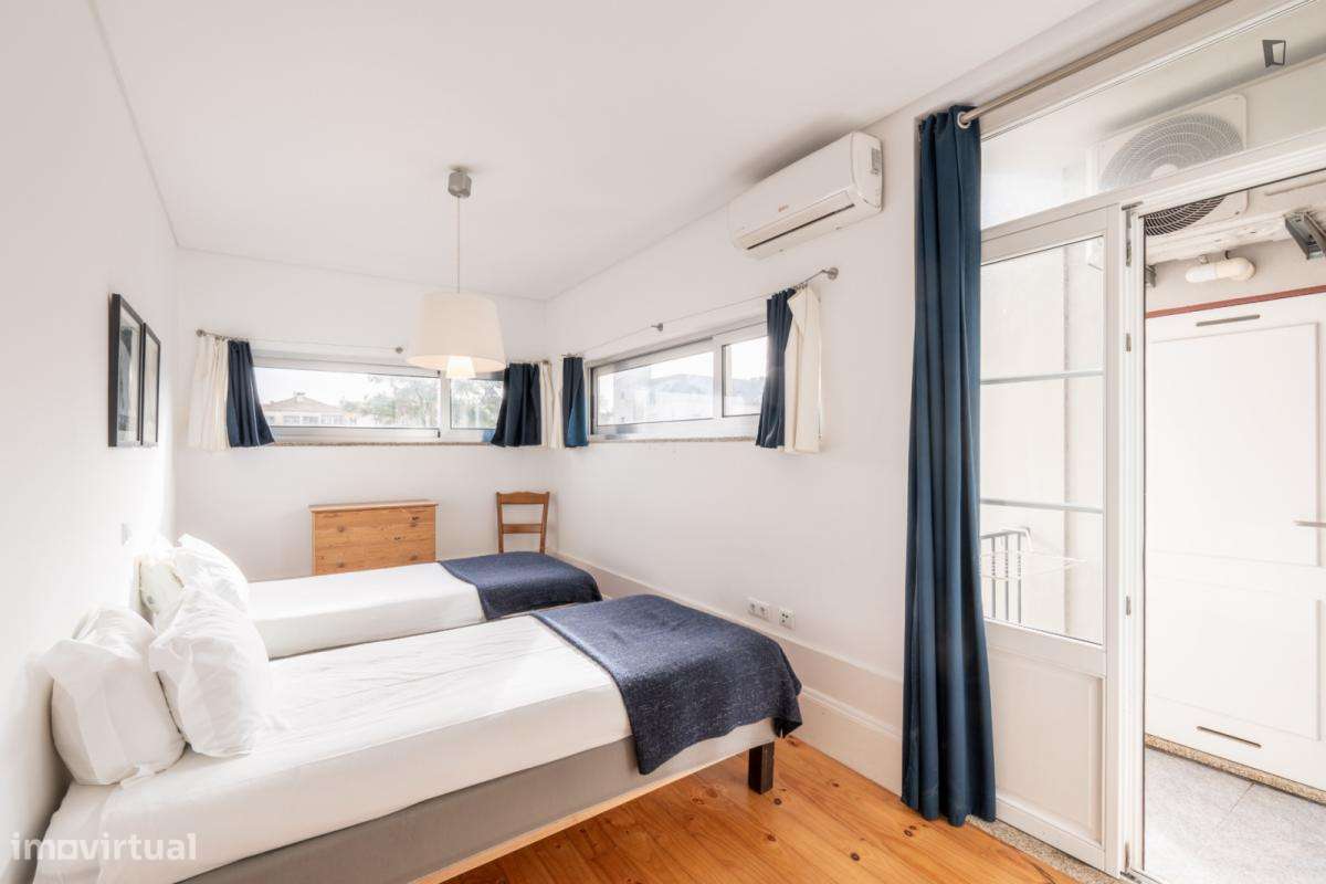 Apartamento com 2 quartos - localizado em Cedofeita Porto - Grande imagem: 3/10