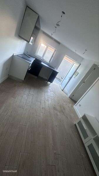 T1 renovado para arrendar em sao pedro da cova - Gondomar - Grande imagem: 4/5
