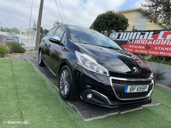 Peugeot 208 1.5 BlueHDi Signature - 3