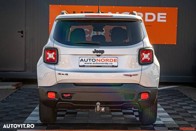 Jeep Renegade 1.3 Turbo 4x4 AT9 Limited - 8