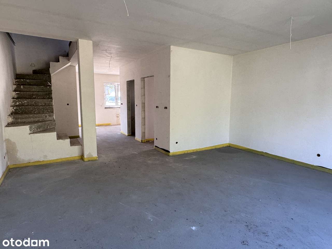 Takie OKAZJE uciekają szybko! Bliźniak- lokal 112m2- spokojne osiedle!-5