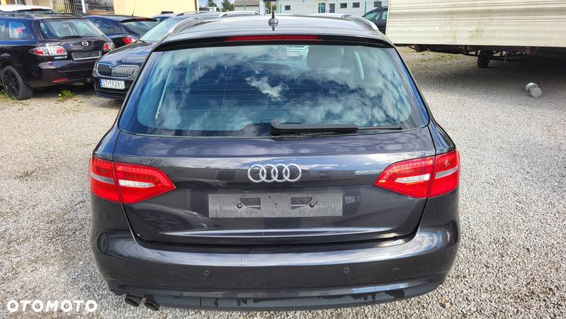 Audi A4 Avant 2.0 TDI DPF Ambiente - 24