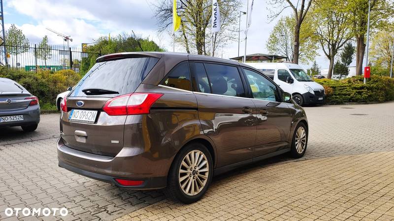 Ford Grand C-MAX - 4