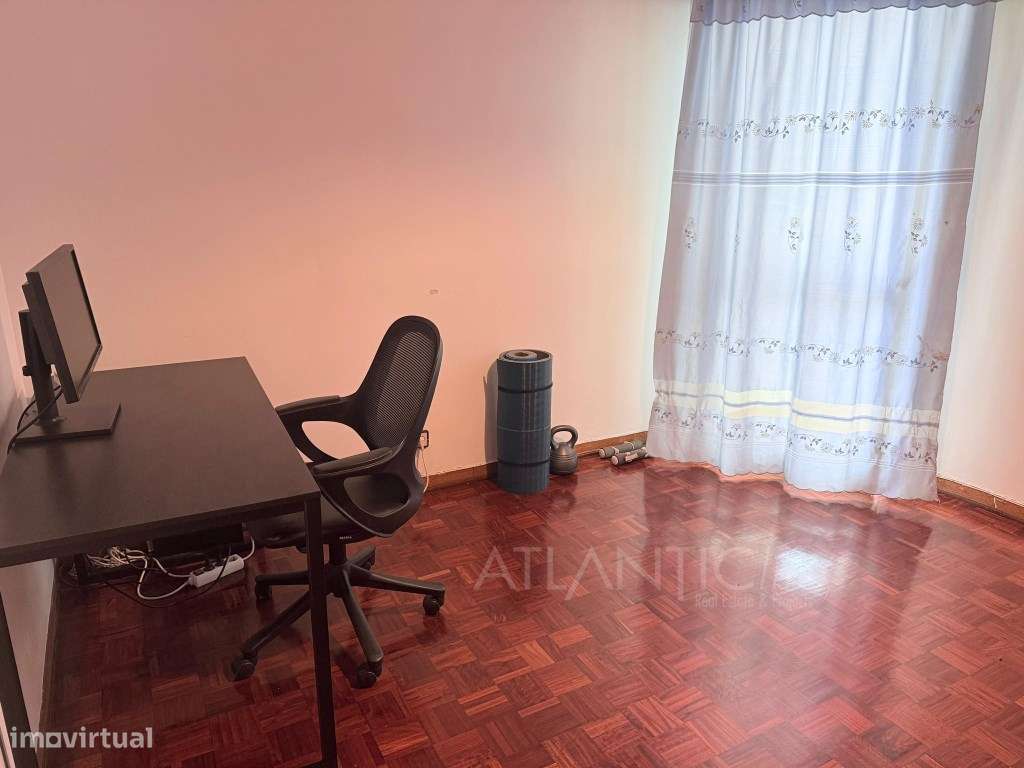 Apartamento T2 no Cacém - Excelente Localização e Luminosidade-10