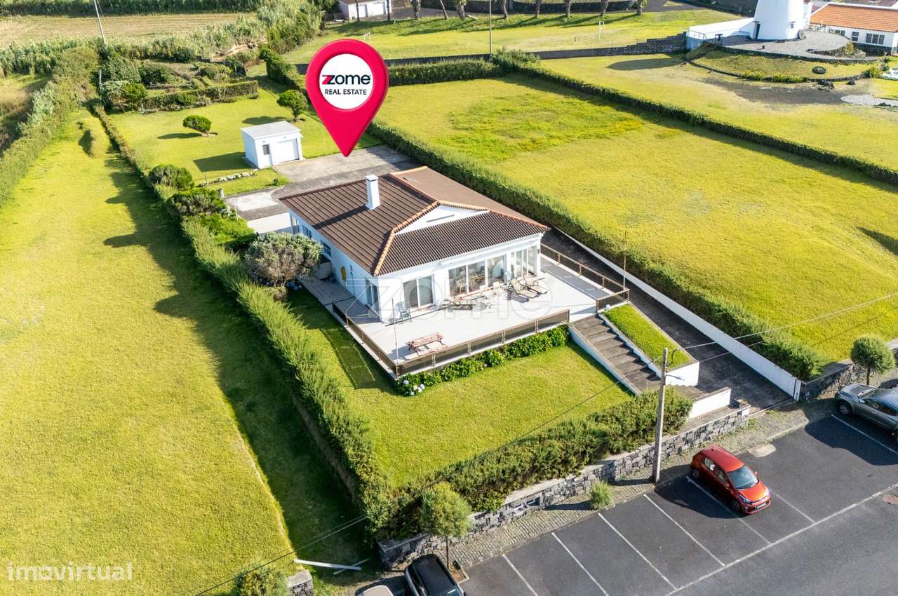 Moradia com Vista Mar Deslumbrante e com garagem nos Mosteiros. - Grande imagem: 2/40