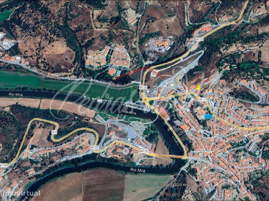 Moradia T2+1 de 65,40m2 no centro da vila - Odemira-22