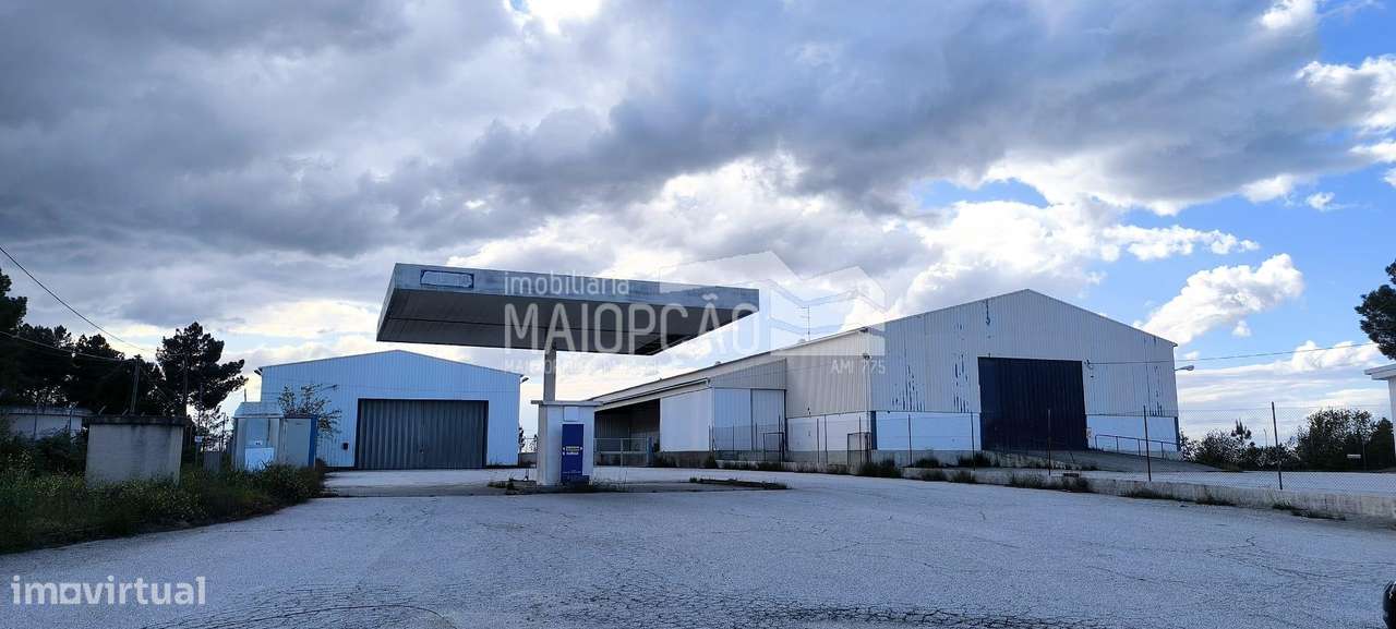Armazém em Vilar Formoso - Grande imagem: 2/17