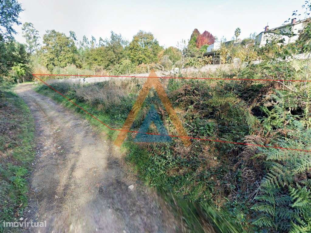 Excelente para construção de moradia térrea - Grande imagem: 3/9