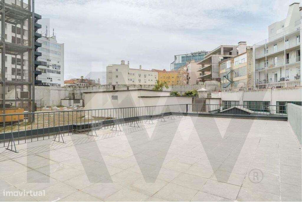 Apartamento T2  c/ terraço de 93 m2 , varanda e 1 lugar de garagem na - Grande imagem: 5/22