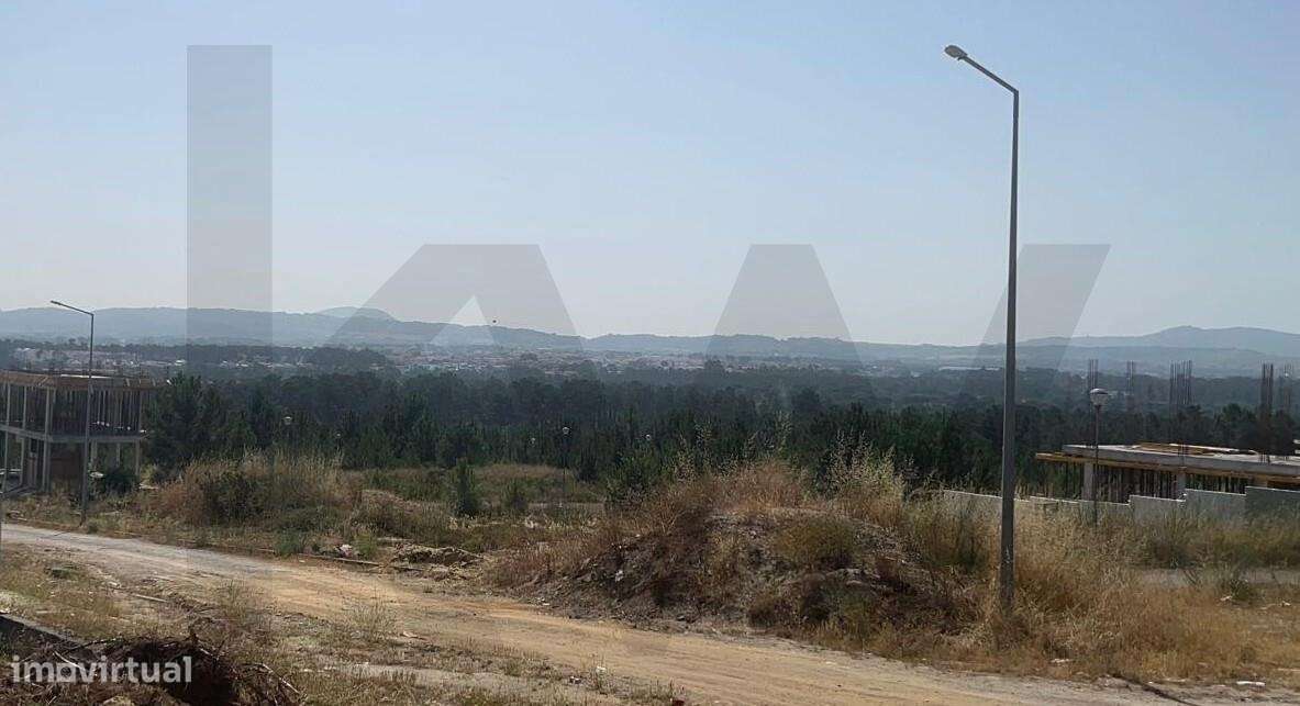 Oportunidade Única: Lote de Terreno 141m2 para Construção Urbana na Ri - Grande imagem: 4/22