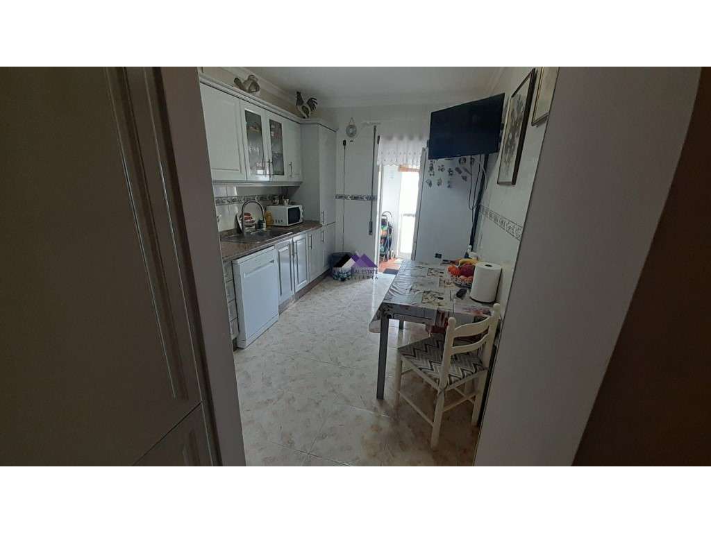 Apartamento T3 no Centro de Vila Real de Santo António-9