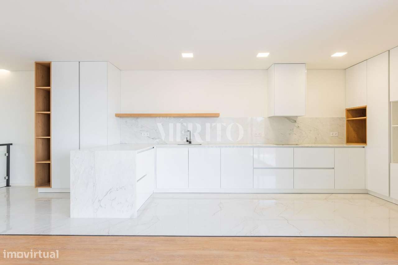 MORADIA T3 GEMINADA - NOVA-19