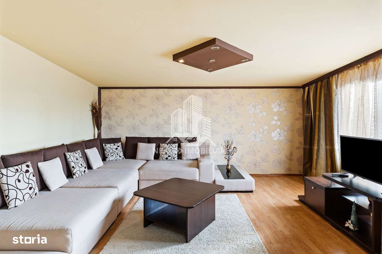 Casa P+M, 5 camere si spatiu comercial stradal , teren 252mp-13