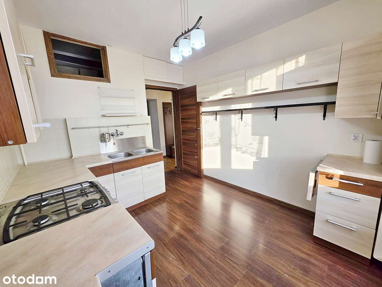 Duże 2-pokojowe. Balkon. II piętro. Wydanie od ręki. Wyposażenie. - Pełny obrazek: 3/17