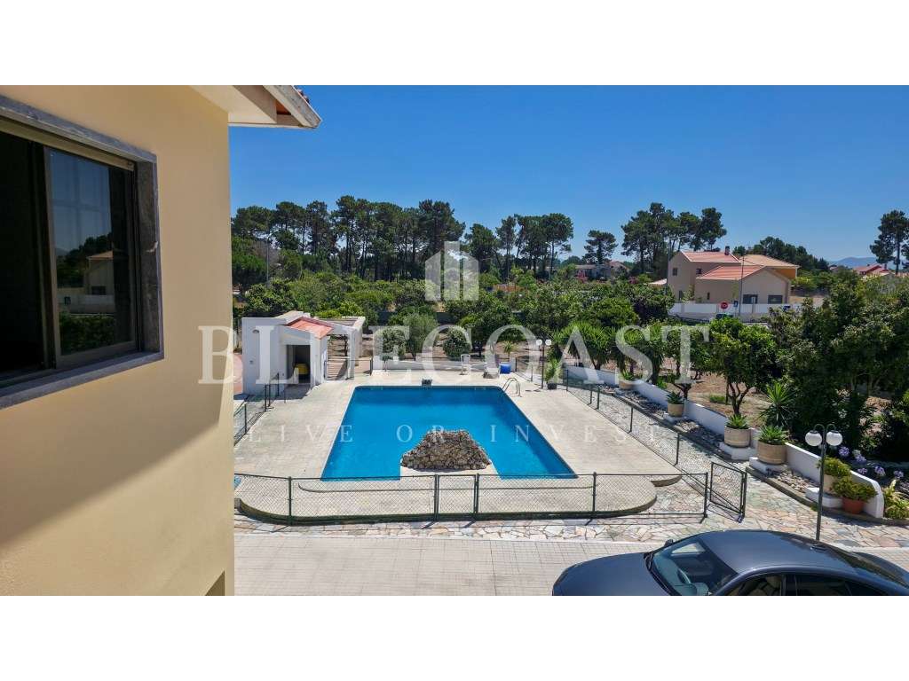 Moradia V4 com Piscina e Churrasqueira - Excelente Espaço Exterior-42