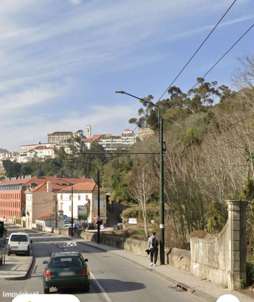Única - Terreno 2400 m² com Vista Rio no Centro Histórico de Coimbra - Grande imagem: 3/4