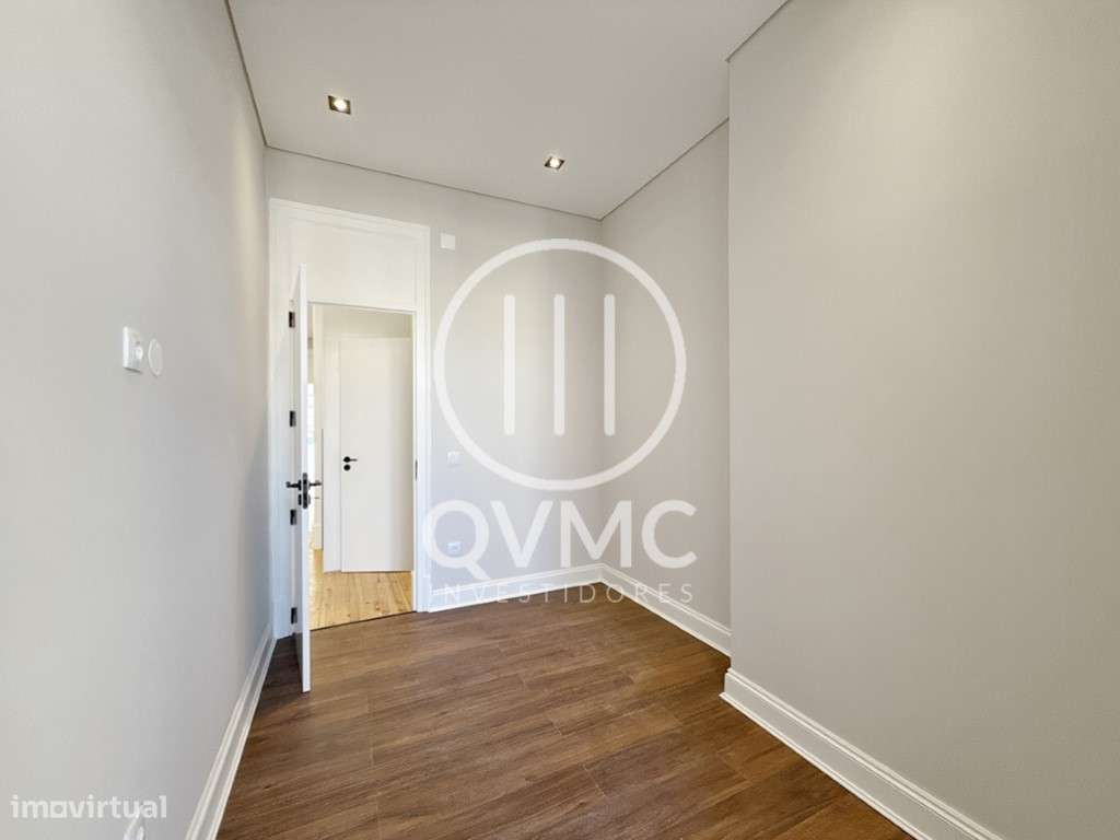 T3 totalmente renovado - Av Almirante Reis-40