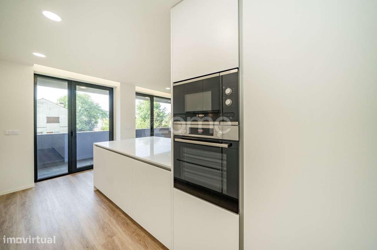 Apartamento T2 duplex novo com elevador e garagem em Ponte de Lima - Grande imagem: 5/36