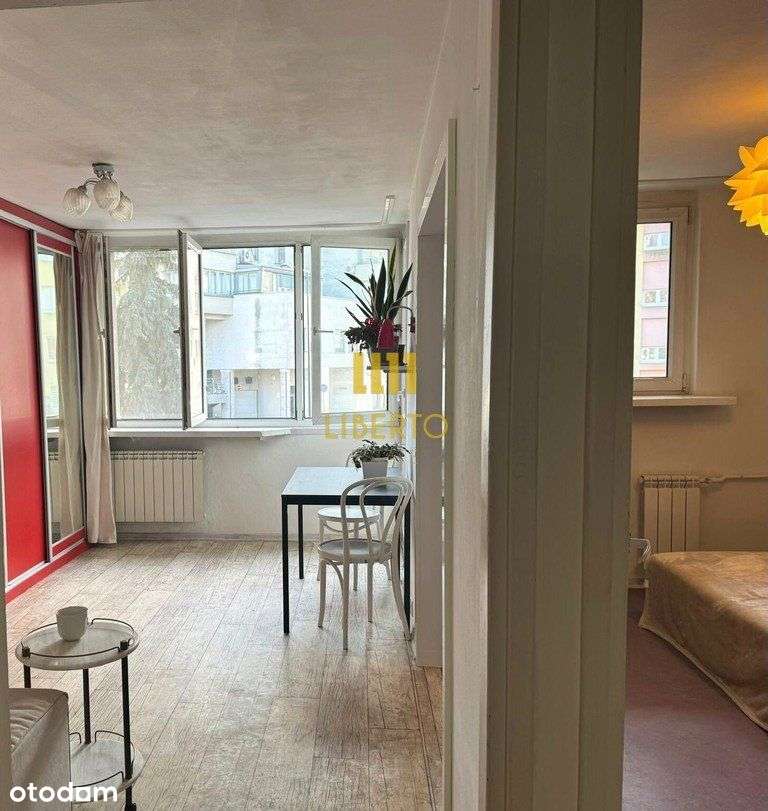 Ciche i jasne 2 pokoje z loggią na Muranowie-2