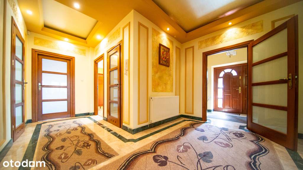 Wyjątkowy Dom w Zemborzycach Dolnych-8