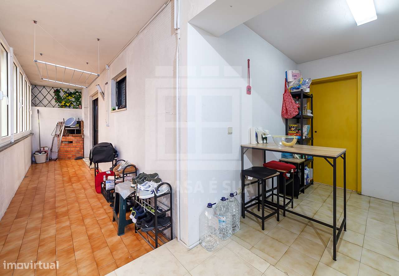 Apartamento T2 c/ garagem no Furadouro - Grande imagem: 4/22