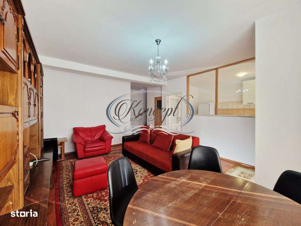 Casa moderna cu mansarda si curte comuna in zona Campului-2