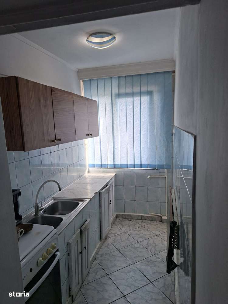 2 camere Banat // Liceul Barbu , finisaje clasice !-8