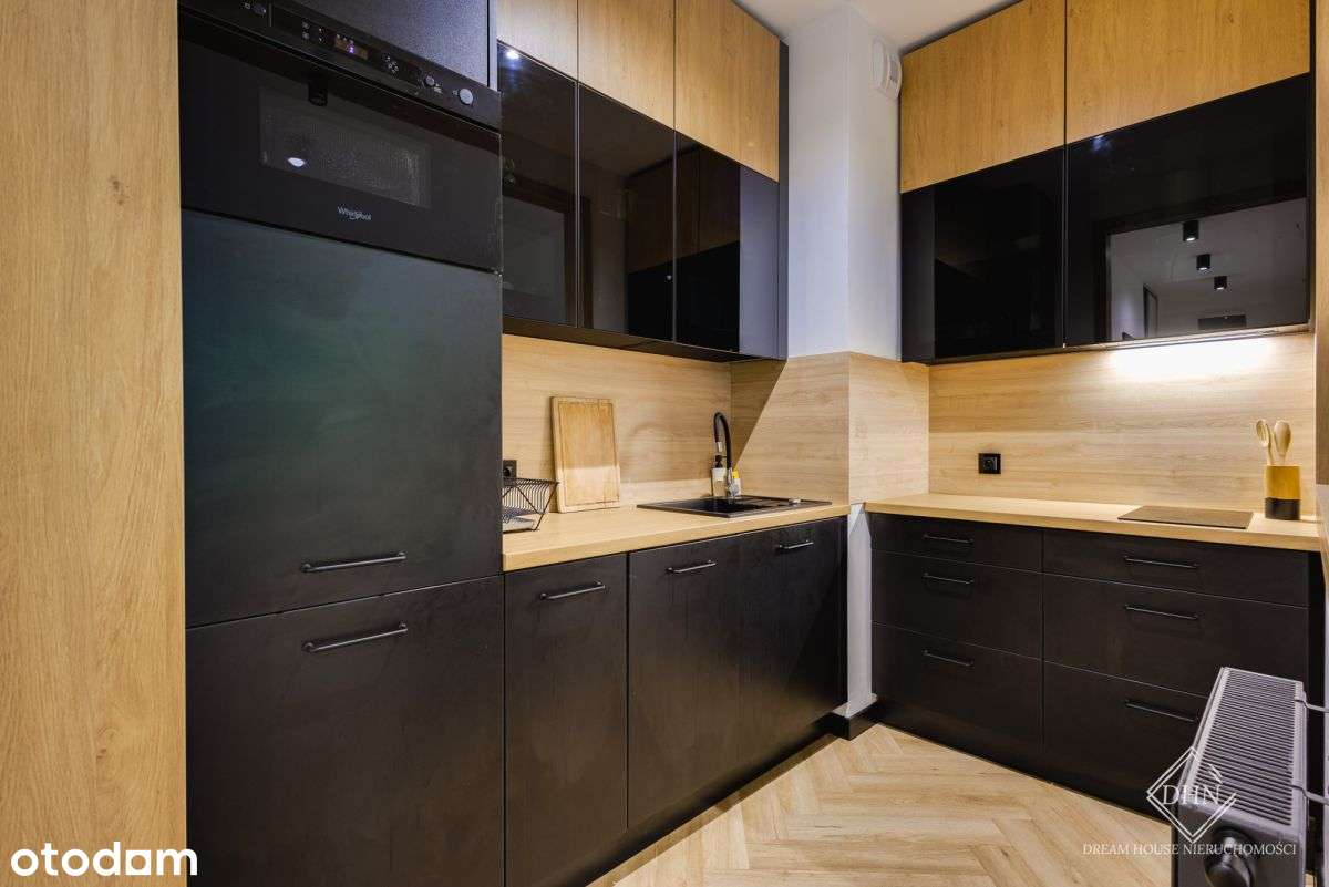 Loftowa kawalerka z miejscem parkingowym Centrum-7