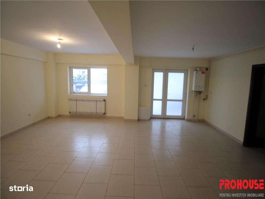 Calea Moinesti - spatiu comercial - Imagine principală: 5/9