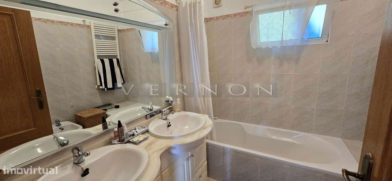 Algarve, Carvoeiro para venda moradia com 4 quartos, piscina, vista ma-26