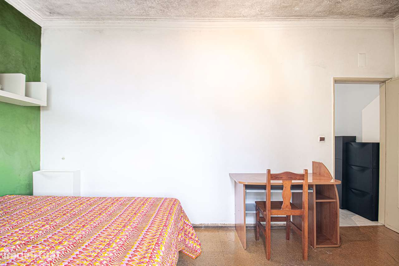 Apartamento T3 em Queluz de Baixo-9