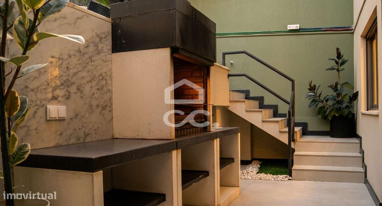 Moradia T4 Renovada em Creixomil – Guimarães-26