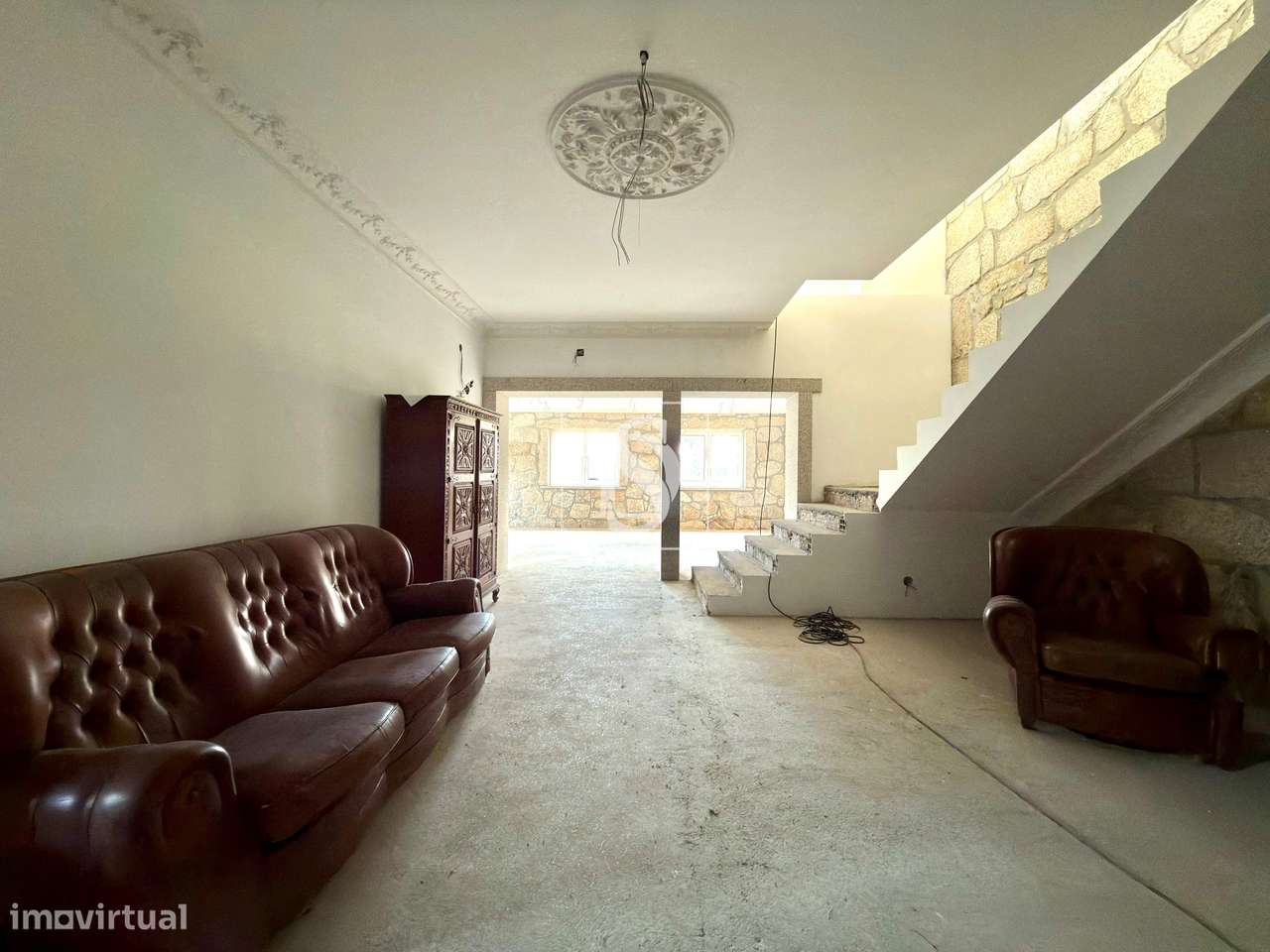 Quinta Rural em Pedra – Charme, Tradição e Conforto a 15 Minutos de Vi-14