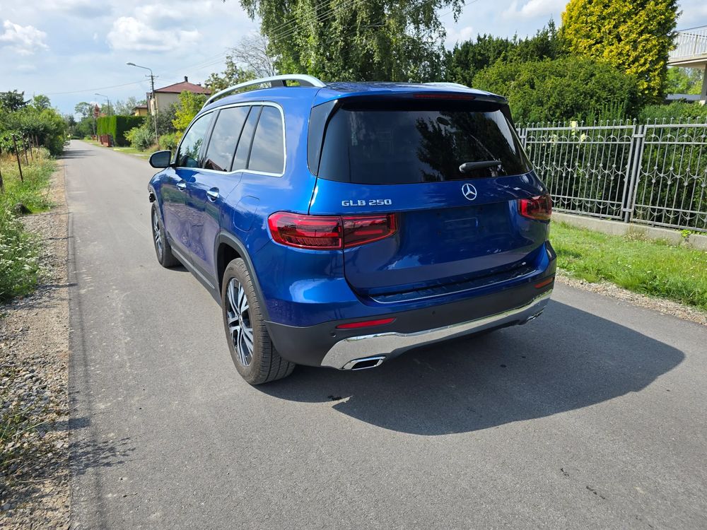 Mercedes-Benz GLB 250 8G-DCT 2024