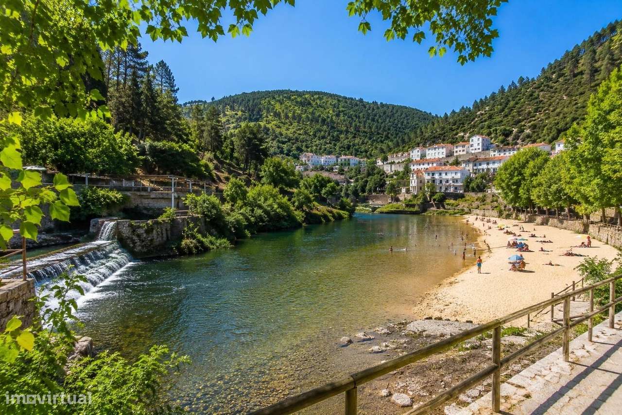 Apartamento T3 no Centro de Pampilhosa da Serra-18