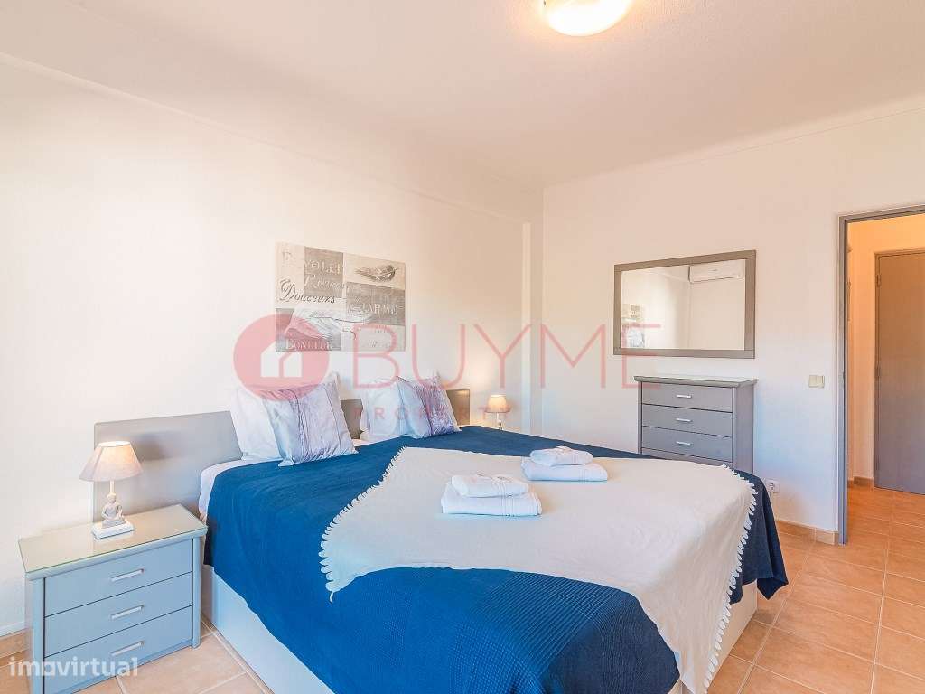 Apartamento T1 com Piscina e Vista Jardim em Vilamoura-11