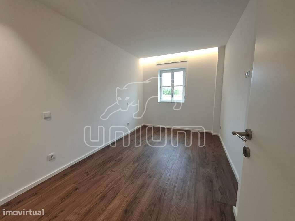 Apartamento T2 (Novo) - centro da cidade - Grande imagem: 5/6