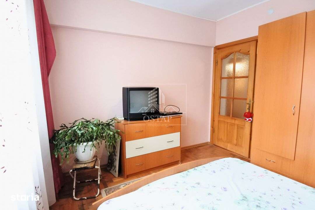 Bistrita Lac-zona Lidl-apartament 3 camere decomandate-parter - Imagine principală: 4/10